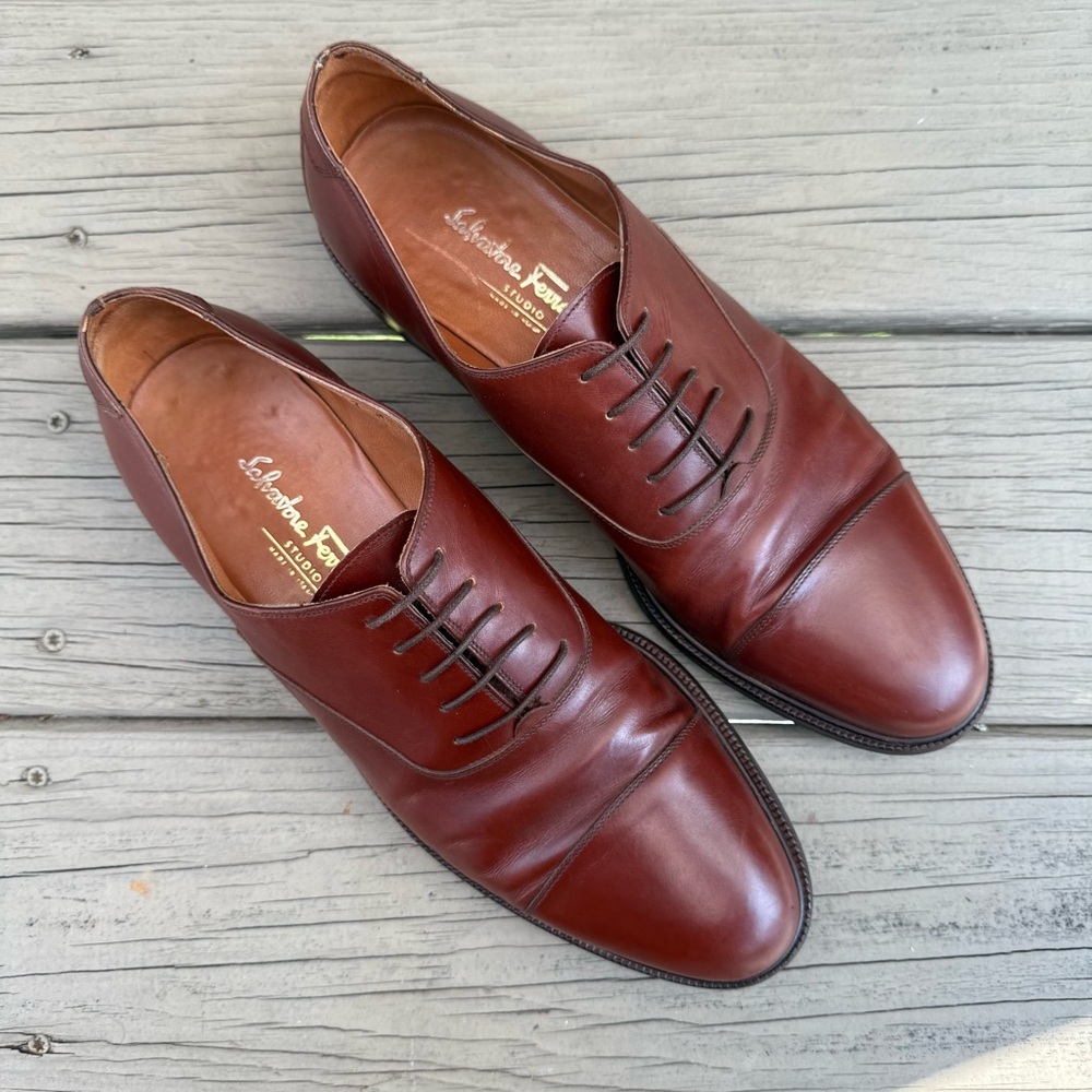 Salvatore Ferragamo Lace Up Brown Leather Cap Toe Oxfords Shoes size 10 D